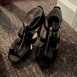 vintage Michael Kors zip up heel